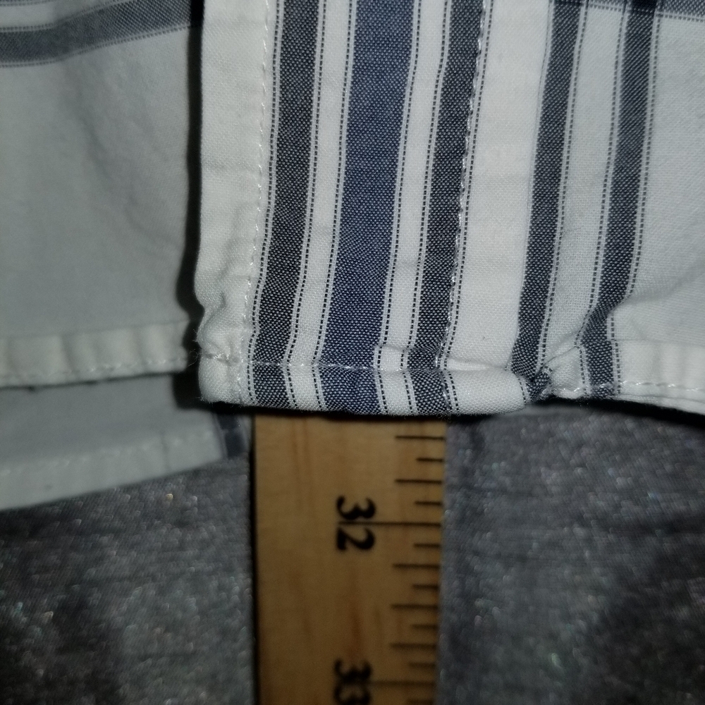 Gap Slim Fit Long Sleeve Cotton Poplin Big Window Check Button Down Size Large - Picture 14 of 15